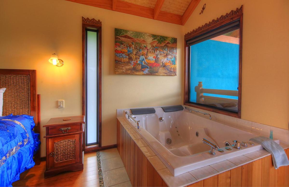 Maleny Tropical Retreat Bed & Breakfast Eksteriør bilde